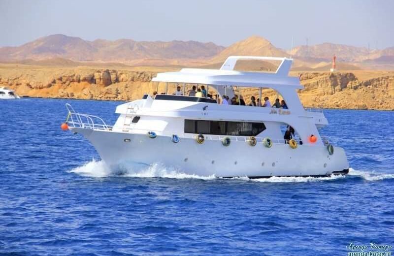 Noleggio Yacht a Sharm El Sheikh – Barca Privata nel Mar Rosso
