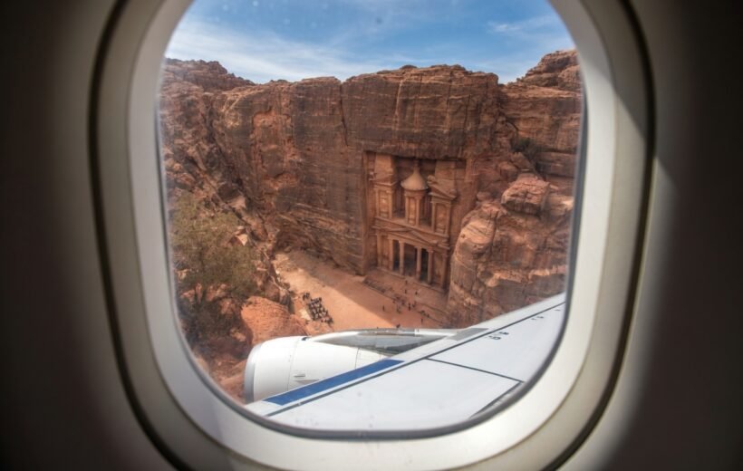Petra da Sharm el Sheikh in Aereo